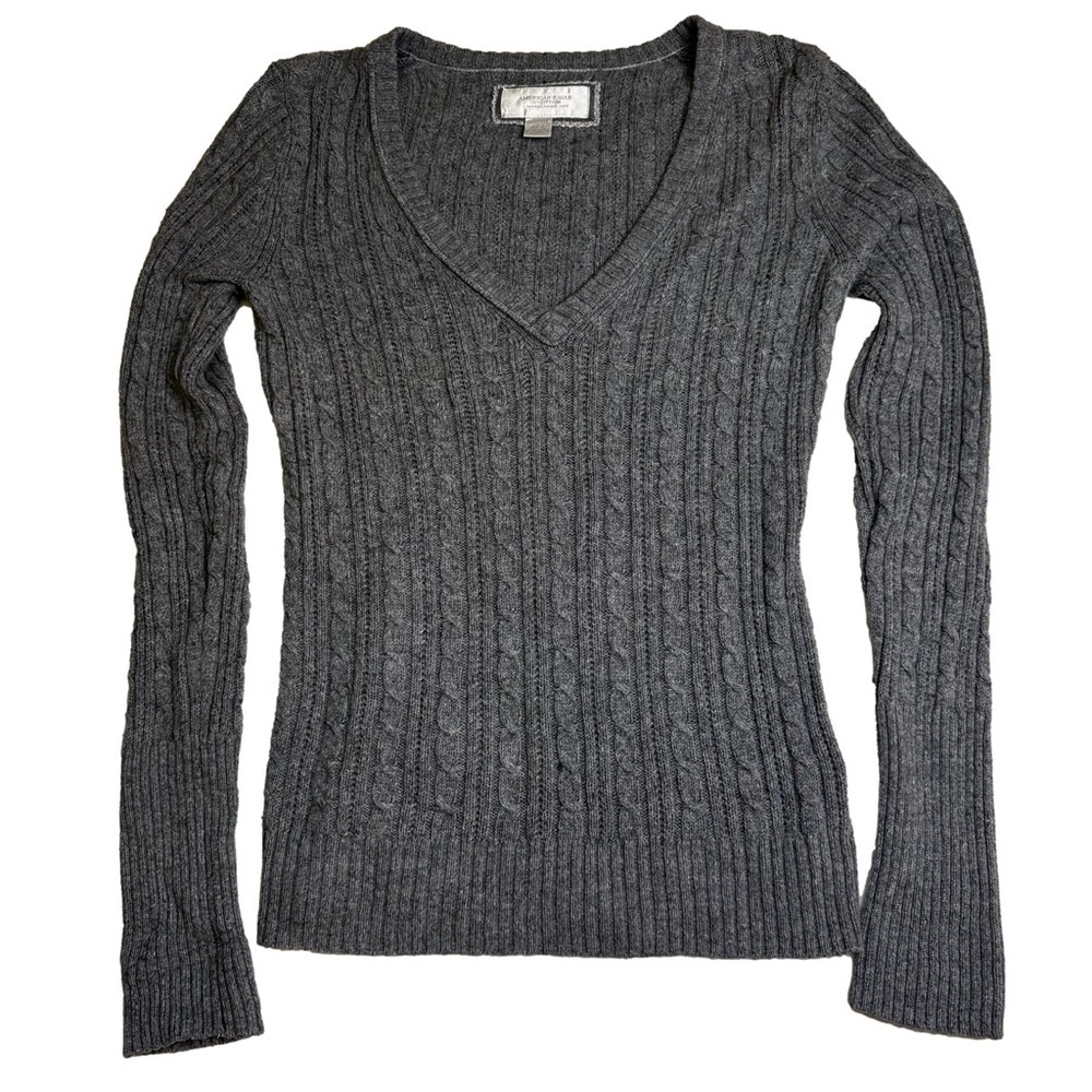American Eagle Gray V-Neck Cable Knit Sweater Size Small Long Sleeve Vintage NEW - Picture 3 of 9